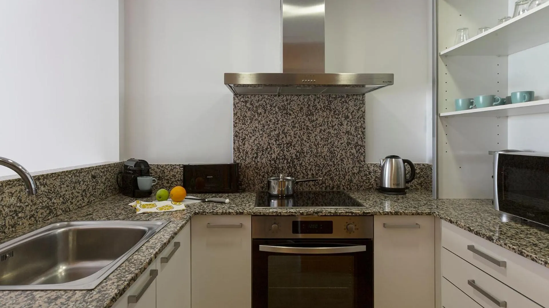 Apartament 4263 - Ab Les Corts II Barcelona